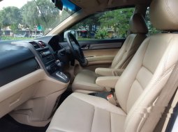 Mobil Honda CR-V 2009 2.0 i-VTEC dijual, DKI Jakarta 6