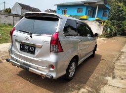 DKI Jakarta, Toyota Avanza Luxury Veloz 2014 kondisi terawat 2