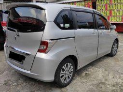 Mobil Honda Freed 2015 E dijual, DKI Jakarta 2
