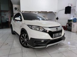 Mobil Honda HR-V 2017 E Mugen dijual, DKI Jakarta 13