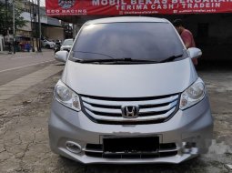 Mobil Honda Freed 2015 E dijual, DKI Jakarta 3