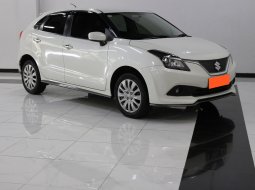 Suzuki Baleno Hatchback MT 2017 Putih 1