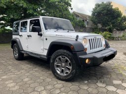 Jual mobil Jeep Wrangler Rubicon 2013 bekas, Jawa Timur 14