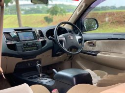 Mobil Toyota Fortuner 2014 G dijual, DKI Jakarta 10