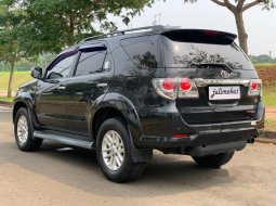 Mobil Toyota Fortuner 2014 G dijual, DKI Jakarta 3