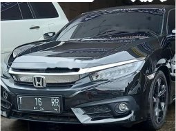 Jual mobil bekas murah Honda Civic ES 2018 di Jawa Barat 2