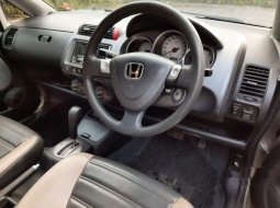 Jawa Timur, Honda Jazz i-DSI 2004 kondisi terawat 11