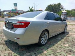 Toyota Camry 2.5 G 2012 Silver 5