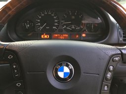 Dijual BMW E46 325i 2