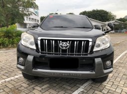 Toyota Land Cruiser Prado TX Limited 2.7 Bensin Automatic 2010 1