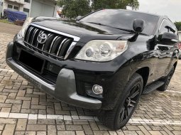 Toyota Land Cruiser Prado TX Limited 2.7 Bensin Automatic 2010 4