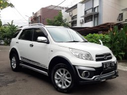 Daihatsu Terios Adventure 2014 TX 1.5 Automatic ( ISTIMEWA ) 1