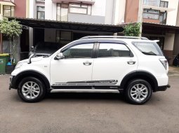 Daihatsu Terios Adventure 2014 TX 1.5 Automatic ( ISTIMEWA ) 5