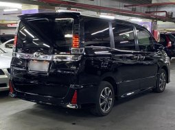 DKI Jakarta, jual mobil Toyota Voxy 2018 dengan harga terjangkau 8