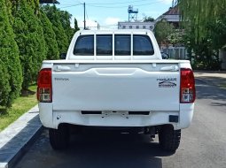 TOYOTA HILUX  PICK UP WHITE 2017  8