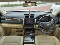 Toyota Camry V 2015 8