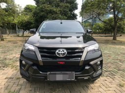 Toyota Fortuner 2.4 VRZ AT 2019 Hitam 1