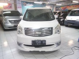 Dijual mobil bekas Toyota NAV1 Luxury V, Jawa Timur  5