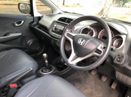 Honda Jazz S Manual 2011 Hitam 7