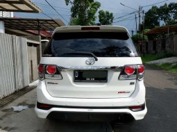 Toyota Fortuner 2015 Jawa Barat dijual dengan harga termurah 4