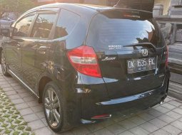 Mobil Honda Jazz 2012 RS dijual, Bali 3