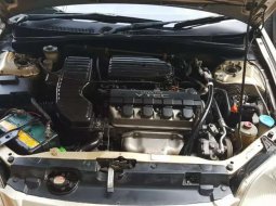 Mobil Honda Civic 2001 VTi terbaik di DKI Jakarta 8