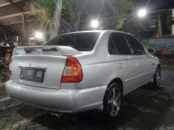 Dijual mobil bekas Hyundai Accent , Jawa Timur  3