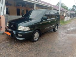 Sumatra Barat, Toyota Kijang LGX 2002 kondisi terawat 5