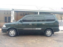 Sumatra Barat, Toyota Kijang LGX 2002 kondisi terawat 2