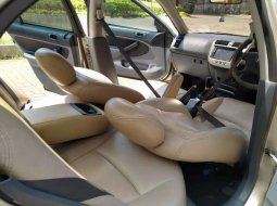 Mobil Honda Civic 2001 VTi terbaik di DKI Jakarta 4