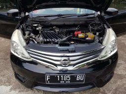 Mobil Nissan Grand Livina 2014 XV terbaik di Jawa Barat 14