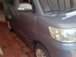 Jual mobil bekas murah Daihatsu Luxio X 2009 di Sulawesi Selatan 2