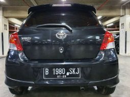 Jawa Barat, Toyota Yaris E 2011 kondisi terawat 9