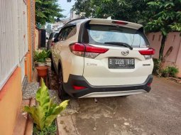 Jawa Barat, jual mobil Daihatsu Terios R 2018 dengan harga terjangkau 3
