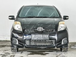 Toyota Yaris E 2012 Hatchback 1