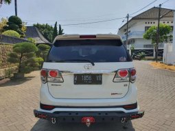 Jawa Timur, Toyota Fortuner TRD 2014 kondisi terawat 4