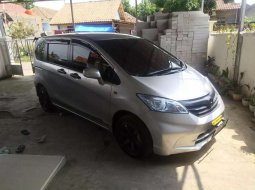 Honda Freed 2012 Jawa Barat dijual dengan harga termurah 5