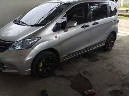 Honda Freed 2012 Jawa Barat dijual dengan harga termurah 7