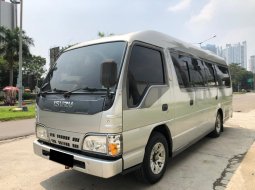 Isuzu Elf 2.8 Minibus Diesel 2013 Silver 3