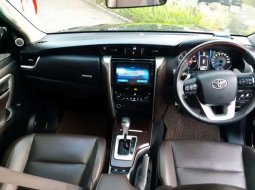 Jawa Barat, Toyota Fortuner VRZ 2016 kondisi terawat 4