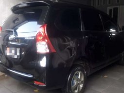 Mobil Daihatsu Xenia 2013 M dijual, Jawa Barat 1