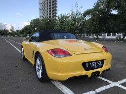 Porsche Boxster 2011 Kuning 2