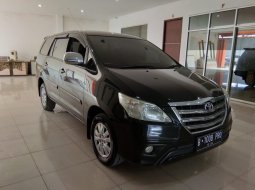 Toyota Kijang Innova 2.0 G 2014 Hitam 2