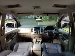 DKI Jakarta, Toyota Kijang Innova G 2012 kondisi terawat 3