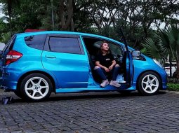 Jawa Barat, Honda Jazz RS 2012 kondisi terawat 4