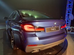 THE NEW BMW 520i M SPORT 2021 5