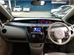 Mazda Biante 2.0 SKYACTIV A/T 2015 Hitam 7