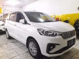 Jual mobil bekas murah Suzuki Ertiga GX 2018 di Jawa Timur 4