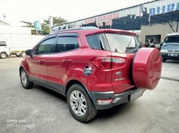 Ford EcoSport Titanium 2015 Merah 8