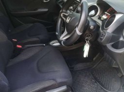 Mobil Honda Jazz 2012 RS dijual, Jawa Tengah 7